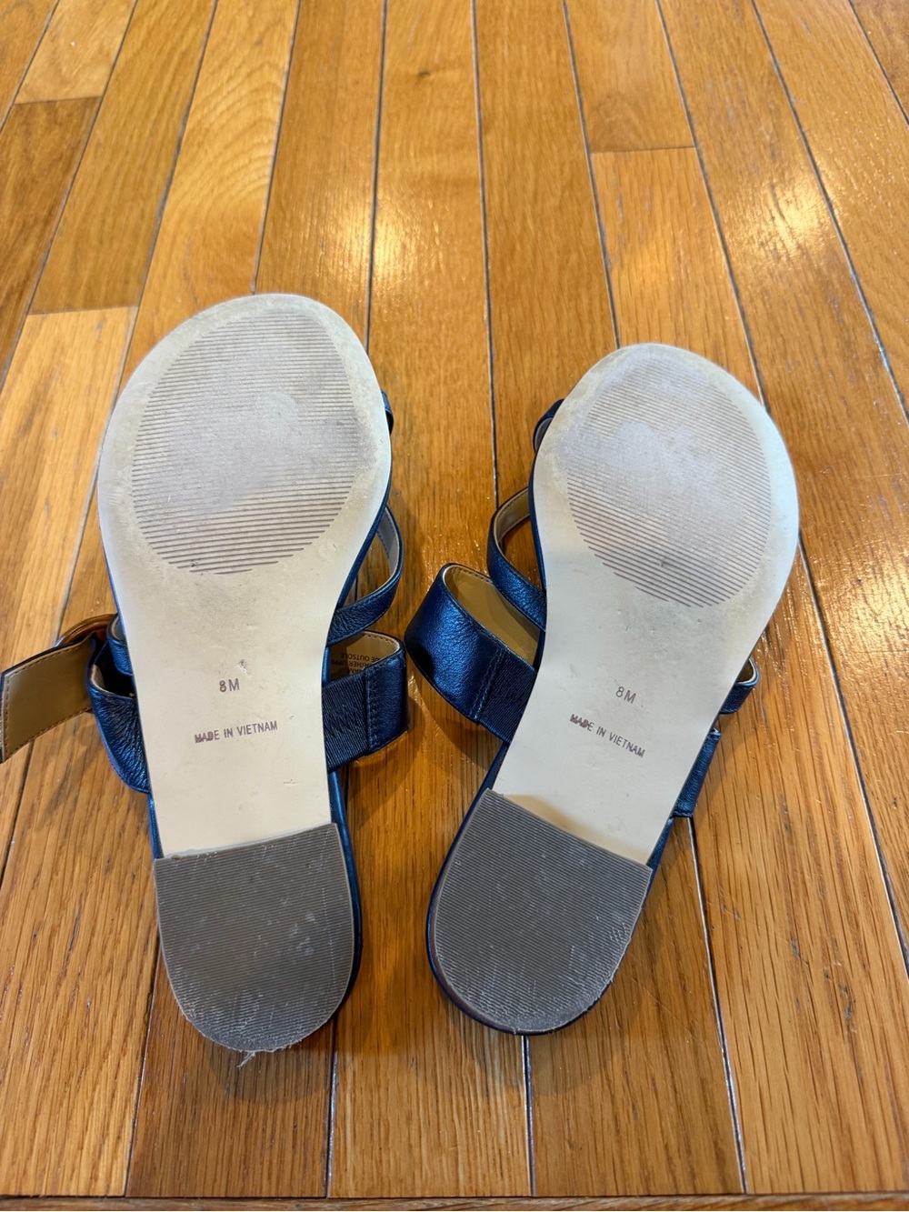 Talbots Gia Buckle Nappa Leather Sandals in navy with brown buckle size 8 - Picture 5 of 5